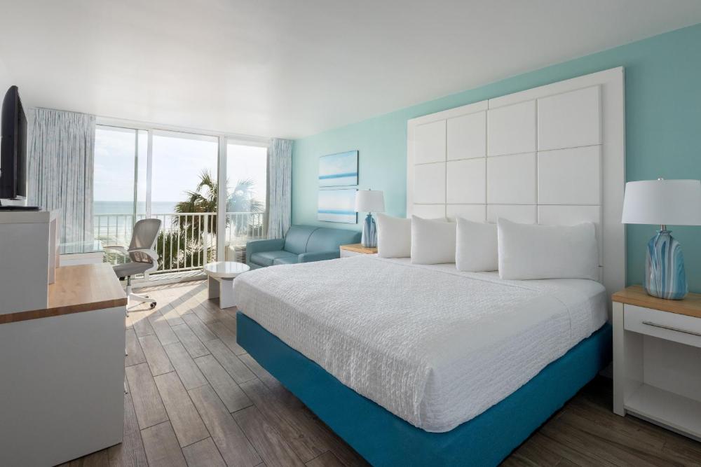 King Room - Ocean Front interior